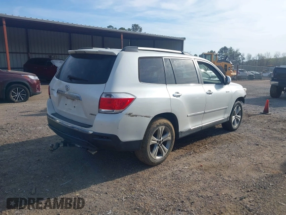 2012 Toyota Highlander Limited with VIN 5TDDK3EH0CS101438, listed as a IAAI auction lot 41893208 with 262,909 mi miles and . Bid and sale history available at DreamBid. Image 4.