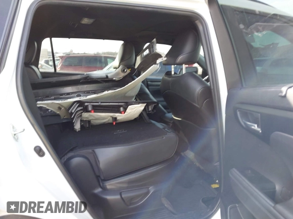 2023 Toyota Highlander L with VIN 5TDKDRBH7PS001917, listed as a IAAI auction lot 41619652 with 70,287 mi miles and . Bid and sale history available at DreamBid. Image 8.