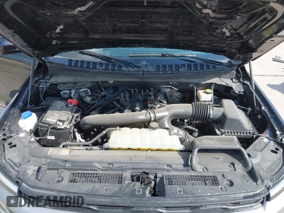2024 Ford Expedition XLT with VIN 1FMJU1H88REA29329, listed as a IAAI auction lot 41982656 with 8,721 mi miles and . Bid and sale history available at DreamBid. Image 10.