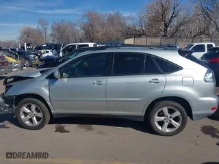2004 Lexus RX 330 with VIN JTJHA31U040007388, listed as a IAAI auction lot 41743050 with 270,286 mi miles. Bid and sale history available at carsss.com. Image 14.