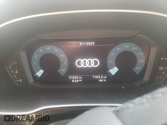 2022 Audi Q3 Premium with VIN WA1AUCF34N1001093, listed as a Copart auction lot 42963393 with 21,932 mi miles and . Bid and sale history available at DreamBid. Image 9.