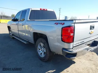 2018 Chevrolet Silverado 1500 LT with VIN 1GCVKREC5JZ118789, listed as a IAAI auction lot 41867955 with 88,602 mi miles. Bid and sale history available at carsss.com. Image 3.