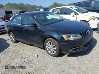 2013 Volkswagen Jetta SE with VIN 3VWDP7AJ5DM432371, listed as a IAAI auction lot 42607003 with 172,077 mi miles and . Bid and sale history available at DreamBid. Image 1.