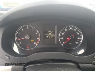 2013 Volkswagen Jetta SE с VIN 3VWDP7AJ3DM385874, выставлен на аукционе Copart как лот 47232015 с пробегом 67 524 миль миль и На запчасти • Non repairable. История ставок и продаж доступна на DreamBid. Изображение 9.