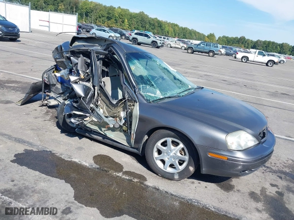 2002 Mercury Sable GS with VIN 1MEFM50U62G642441, listed as a IAAI auction lot 40982530 with 1 mi miles. Bid and sale history available at carsss.com. Image 1.