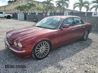 2004 Jaguar XJ with VIN SAJWA73B84TG19080, listed as a Copart auction lot 45059985 with 118,477 mi miles and Clean Title. Bid and sale history available at carsss.com. Image 1.