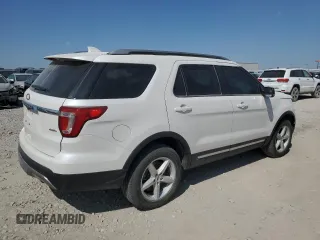 2017 Ford Explorer XLT z VIN 1FM5K8D83HGD80786, wystawiony jako Copart lot #51752085 z przebiegiem 107 287 mil mil oraz Szkoda całkowita • Salvage title. Historia ofert i sprzedaży dostępna na DreamBid. Obrazek 3.