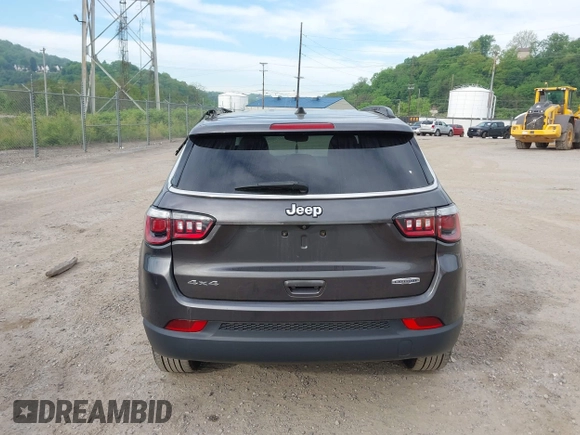 2020 Jeep Compass Latitude с VIN 3C4NJDBB3LT156694, выставлен на аукционе IAAI как лот 42209956 с пробегом 72 519 миль миль и . История ставок и продаж доступна на DreamBid. Изображение 17.