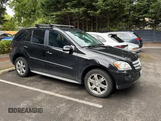2007 Mercedes-Benz M 320 CDI z VIN 4JGBB22E27A251559, wystawiony jako Copart lot #58203635 z przebiegiem 264 470 mil mil oraz Czysty tytuł • Clean title. Historia ofert i sprzedaży dostępna na DreamBid. Obrazek 1.