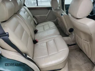 1993 Mercedes-Benz 300 with VIN WDBEA92E7PF259851, listed as a Copart auction lot 50561015 with 214,346 mi miles and Salvage Title. Bid and sale history available at DreamBid. Image 10.