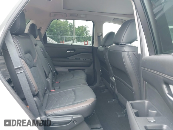 2024 Nissan Pathfinder Platinum with VIN 5N1DR3DJXRC298866, listed as a IAAI auction lot 42607262 with 4,683 mi miles and . Bid and sale history available at DreamBid. Image 8.