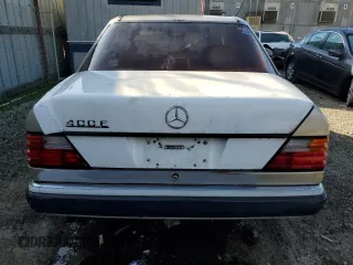 1993 Mercedes-Benz 400 with VIN WDBEA34E2PB941652, listed as a Copart auction lot 50035065 with 162,925 mi miles and Salvage Title. Bid and sale history available at carsss.com. Image 6.