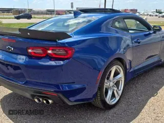 2021 Chevrolet Camaro LT1 с VIN 1G1FF1R77M0104174, выставлен на аукционе Copart как лот 60335235 с пробегом 38 595 миль миль и Списание • Salvage title. История ставок и продаж доступна на DreamBid. Изображение 4.