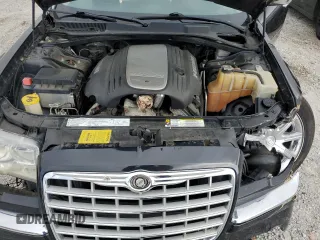 2007 Chrysler 300 C with VIN 2C3KA63H67H820152, listed as a Copart auction lot 50472634 with 72,330 mi miles and Salvage Title. Bid and sale history available at carsss.com. Image 11.