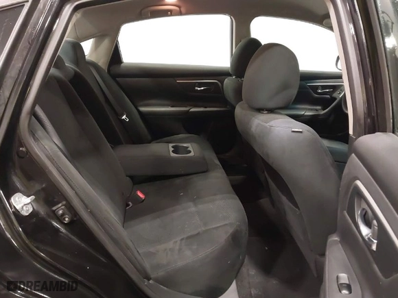 2015 Nissan Altima 2.5 S with VIN 1N4AL3AP7FC580028, listed as a IAAI auction lot 41688630 with 85,592 mi miles. Bid and sale history available at carsss.com. Image 8.