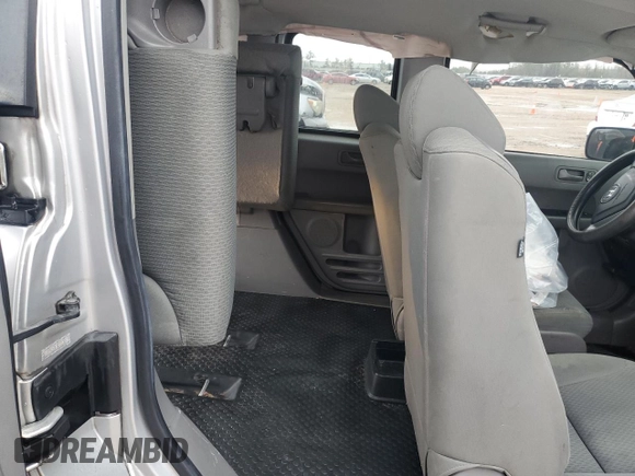 2010 Honda Element LX with VIN 5J6YH1H30AL001336, listed as a Copart auction lot 44948285 with 184,519 mi miles and Salvage Title. Bid and sale history available at DreamBid. Image 10.