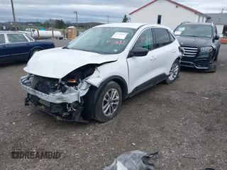 2022 Ford Escape SE with VIN 1FMCU0G61NUA66970, listed as a IAAI auction lot 41950853 with 98,996 mi miles. Bid and sale history available at carsss.com. Image 2.