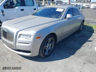 2017 Rolls-Royce Ghost with VIN SCA664S54HUX54040, listed as a IAAI auction lot 41559707 with 43,073 mi miles. Bid and sale history available at carsss.com. Image 2.