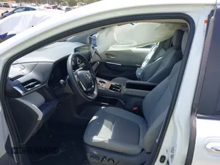2022 Toyota Sienna XLE с VIN 5TDYRKECXNS074912, выставлен на аукционе IAAI как лот 42266527 с пробегом 59 596 миль миль и . История ставок и продаж доступна на DreamBid. Изображение 5.