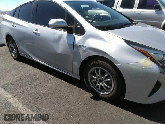2017 Toyota Prius Two z VIN JTDKBRFU1H3551324, wystawiony jako IAAI lot #41893385 z przebiegiem 305 445 mil mil oraz . Historia ofert i sprzedaży dostępna na DreamBid. Obrazek 18.