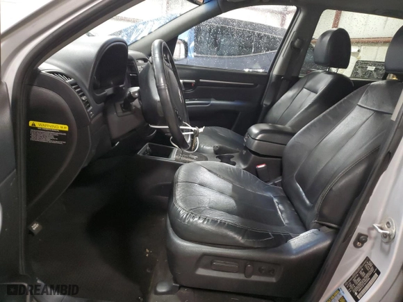 2009 Hyundai Santa Fe SE with VIN 5NMSH13E19H300996, listed as a Copart auction lot 52122165 with 208,274 mi miles and Non Repairable. Bid and sale history available at carsss.com. Image 7.