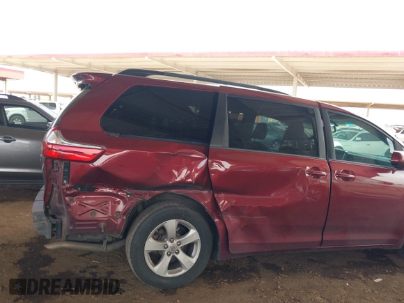 2017 Toyota Sienna LE Auto Access Seat с VIN 5TDKZ3DCXHS819305, выставлен на аукционе IAAI как лот 42284317 с пробегом 120 595 миль миль и . История ставок и продаж доступна на DreamBid. Изображение 18.