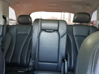 2019 Audi Q7 Premium Plus with VIN WA1LAAF7XKD022369, listed as a Copart auction lot 46038795 with 62,620 mi miles and Salvage title. Bid and sale history available at DreamBid. Image 10.