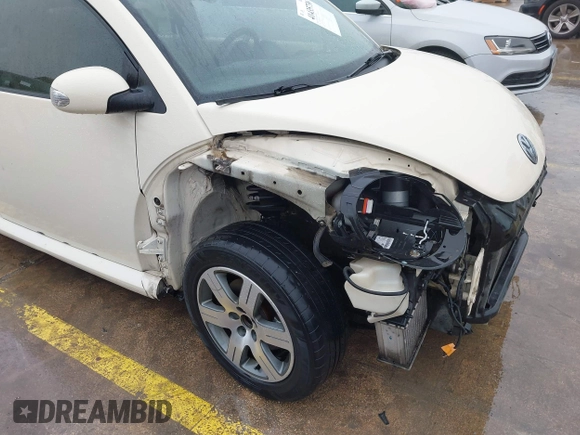 2006 Volkswagen Beetle with VIN 3VWRR31C66M423272, listed as a IAAI auction lot 41435736 with 133,042 mi miles and . Bid and sale history available at DreamBid. Image 18.