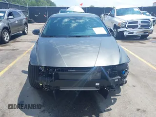 2025 Hyundai Elantra SEL Sport z VIN KMHLM4DG4SU980596, wystawiony jako IAAI lot #42295412 z przebiegiem 28 mil mil oraz . Historia ofert i sprzedaży dostępna na DreamBid. Obrazek 13.
