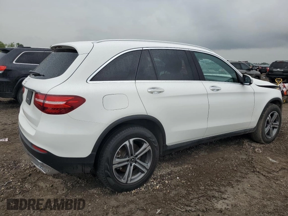 2019 Mercedes-Benz GLC 300 z VIN WDC0G4JB2KF655242, wystawiony jako Copart lot #54240555 z przebiegiem 35 518 mil mil oraz Szkoda całkowita • Salvage title. Historia ofert i sprzedaży dostępna na DreamBid. Obrazek 3.