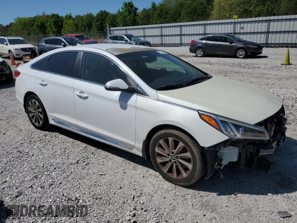2015 Hyundai Sonata Limited with VIN 5NPE34AF7FH101524, listed as a Copart auction lot 52241465 with 136,586 mi miles and Salvage Title. Bid and sale history available at DreamBid. Image 4.
