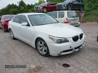 2007 BMW 5 Series 530i z VIN WBANE73527CM44655, wystawiony jako IAAI lot #42169029 z przebiegiem Nie podano mil oraz . Historia ofert i sprzedaży dostępna na DreamBid. Obrazek 1.