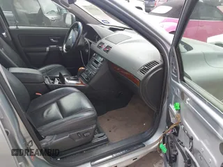 2014 Volvo XC90 z VIN YV4952CY8E1681061, wystawiony jako IAAI lot #42271623 z przebiegiem 134 456 mil mil oraz . Historia ofert i sprzedaży dostępna na DreamBid. Obrazek 5.