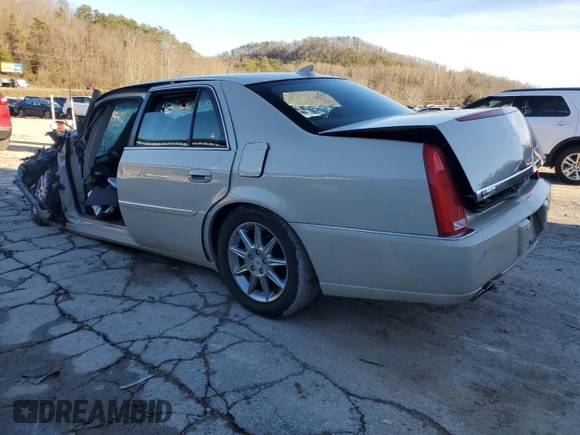 2011 Cadillac DTS Luxury Collection with VIN 1G6KD5E63BU138119, listed as a Copart auction lot 84472714 with Not Provided miles and Salvage Title. Bid and sale history available at DreamBid. Image 2.