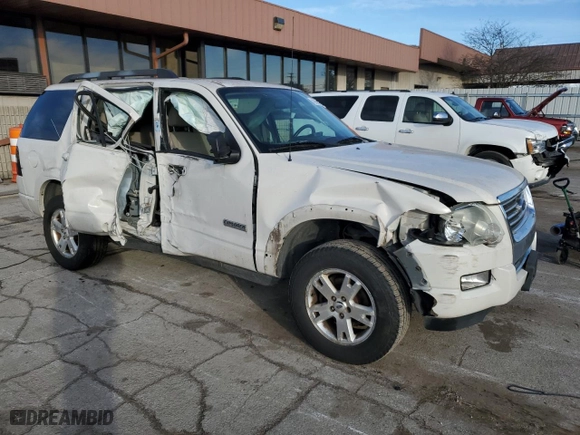 2008 Ford Explorer XLT with VIN 1FMEU73E18UB11957, listed as a Copart auction lot 42488375 with 0 mi miles and Clean Title. Bid and sale history available at carsss.com. Image 4.