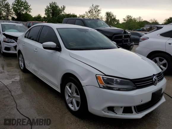 2014 Volkswagen Jetta TDI w/Premium with VIN 3VWLL7AJ2EM410482, listed as a Copart auction lot 53691984 with 77,421 mi miles and Salvage title. Bid and sale history available at DreamBid. Image 4.