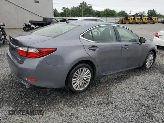 2014 Lexus ES 330 with VIN JTHBK1GG0E2126221, listed as a Copart auction lot 61949975 with 196,574 mi miles and Salvage title. Bid and sale history available at DreamBid. Image 3.