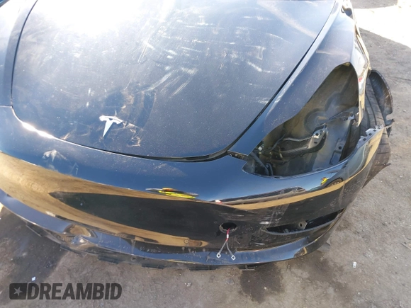 2021 Tesla Model 3 Performance with VIN 5YJ3E1EC6MF999321, listed as a IAAI auction lot 41417451 with 20,562 mi miles and . Bid and sale history available at carsss.com. Image 19.