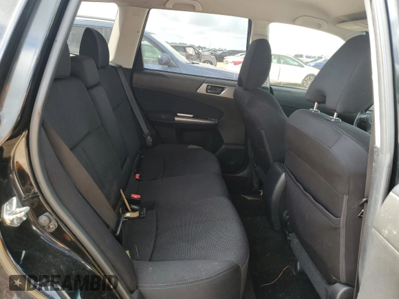 2011 Subaru Forester X z VIN JF2SHABC2BH719903, wystawiony jako Copart lot #56408045 z przebiegiem 159 398 mil mil oraz Szkoda całkowita • Salvage title. Historia ofert i sprzedaży dostępna na DreamBid. Obrazek 11.