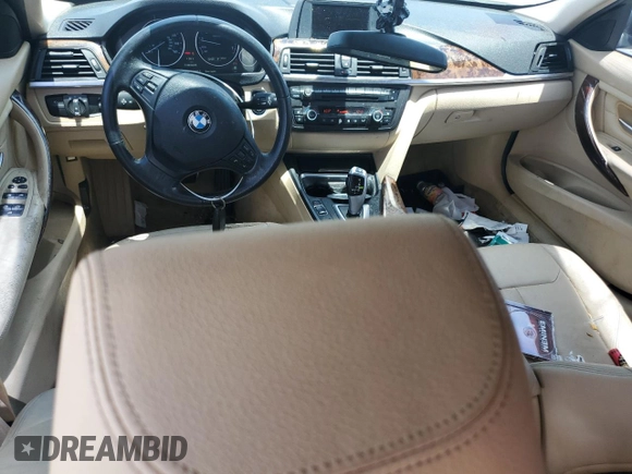 2013 BMW 3 Series 328i с VIN WBA3A5G53DNP24618, выставлен на аукционе Copart как лот 61731845 с пробегом 207 434 миль миль и Списание • Salvage title. История ставок и продаж доступна на DreamBid. Изображение 8.