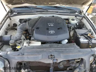 2004 Toyota 4Runner SR5 with VIN JTEZU14R248009876, listed as a Copart auction lot 43579675 with 215,995 mi miles and Clean Title. Bid and sale history available at carsss.com. Image 14.