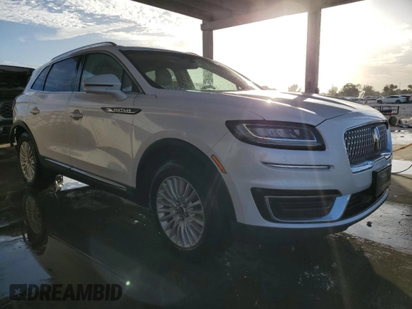 2019 Lincoln Nautilus Standard with VIN 2LMPJ6J98KBL10930, listed as a Copart auction lot 80288914 with 24,545 mi miles and Non repairable. Bid and sale history available at DreamBid. Image 4.