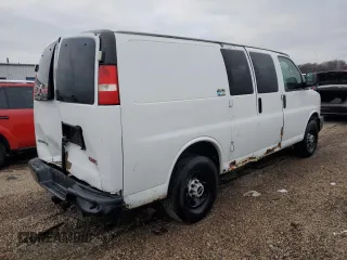 2008 GMC Savana Cargo Van with VIN 1GTGG25C081183754, listed as a Copart auction lot 85221394 with 157,977 mi miles and Salvage Title. Bid and sale history available at carsss.com. Image 3.