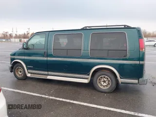 1997 GMC Savana with VIN 1GDFG15R6V1004277, listed as a IAAI auction lot 41462401 with 495,223 mi miles. Bid and sale history available at carsss.com. Image 14.
