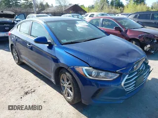 2017 Hyundai Elantra SE z VIN 5NPD84LF3HH041576, wystawiony jako IAAI lot #42139968 z przebiegiem 146 464 mil mil oraz . Historia ofert i sprzedaży dostępna na DreamBid. Obrazek 13.
