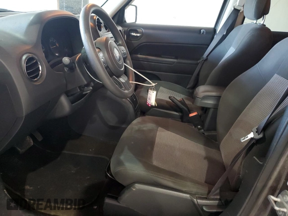 2016 Jeep Patriot Sport с VIN 1C4NJRBB8GD509035, выставлен на аукционе Copart как лот 53486905 с пробегом 135 871 миль миль и Списание • Salvage title. История ставок и продаж доступна на DreamBid. Изображение 7.
