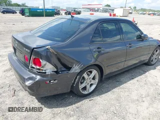 2001 Lexus IS 300/350 z VIN JTHBD182310010532, wystawiony jako IAAI lot #42149537 z przebiegiem 208 120 mil mil oraz . Historia ofert i sprzedaży dostępna na DreamBid. Obrazek 4.