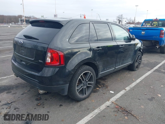 2014 Ford Edge SEL with VIN 2FMDK3JC2EBB19711, listed as a IAAI auction lot 40906115 with 125,027 mi miles. Bid and sale history available at carsss.com. Image 4.