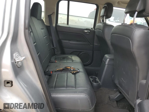 2015 Jeep Patriot High Altitude z VIN 1C4NJPFA8FD296253, wystawiony jako Copart lot #60509905 z przebiegiem Nie podano mil oraz Czysty tytuł • Clean title. Historia ofert i sprzedaży dostępna na DreamBid. Obrazek 10.