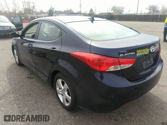 2013 Hyundai Elantra Limited z VIN 5NPDH4AE6DH273531, wystawiony jako IAAI lot #41937903 z przebiegiem 91 763 mil mil oraz . Historia ofert i sprzedaży dostępna na DreamBid. Obrazek 3.